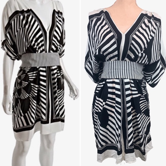 BCBGMAXAZRIA Silk Kimono